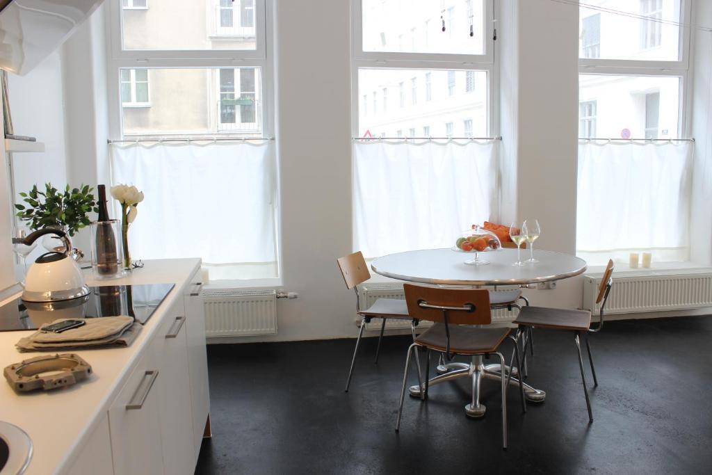 Streetview Wien - Premium Apartment Beim Belvedere Cameră foto